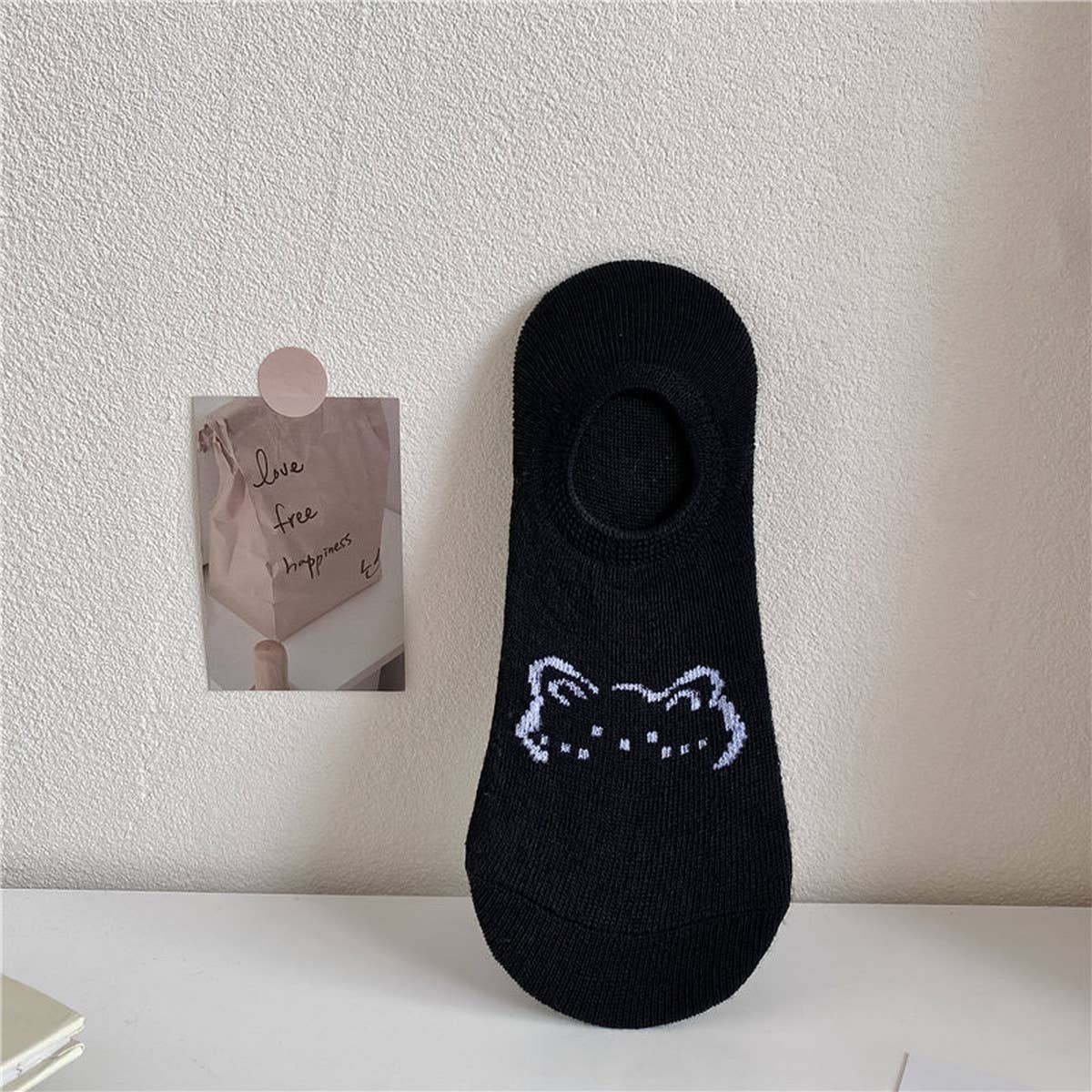 Women Thin Silicone Non-Falling Socks_Cwms0455