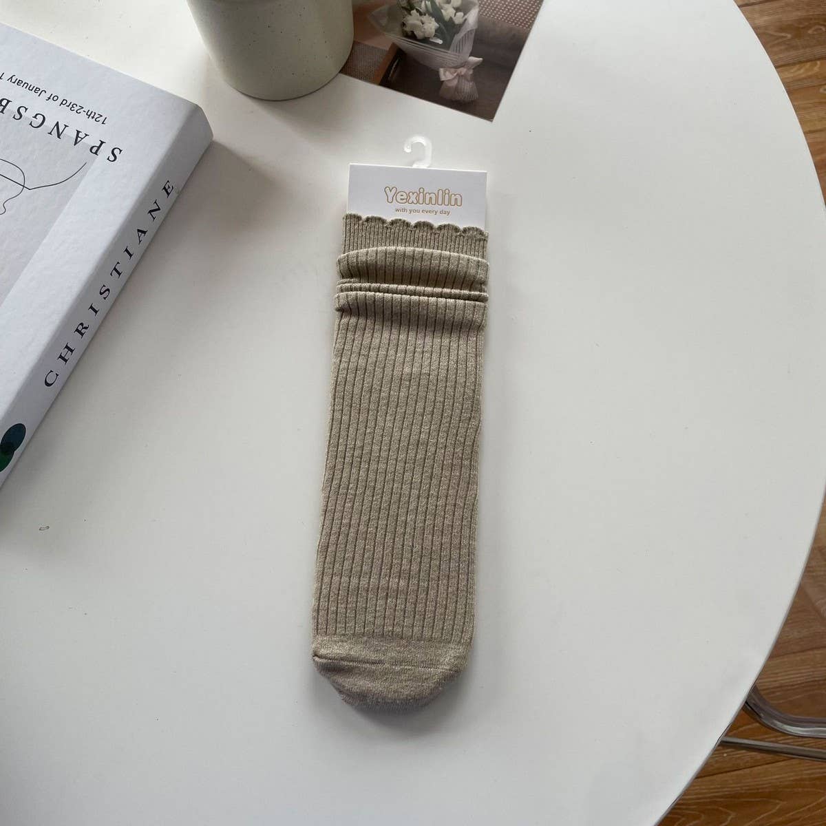 Women'S Solid Color Cashmere Lace Mid-Calf Socks_Cwms1120