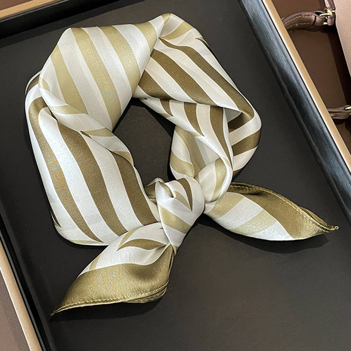 Stylish Striped Bohemian Square Scarf_Cwasc0631