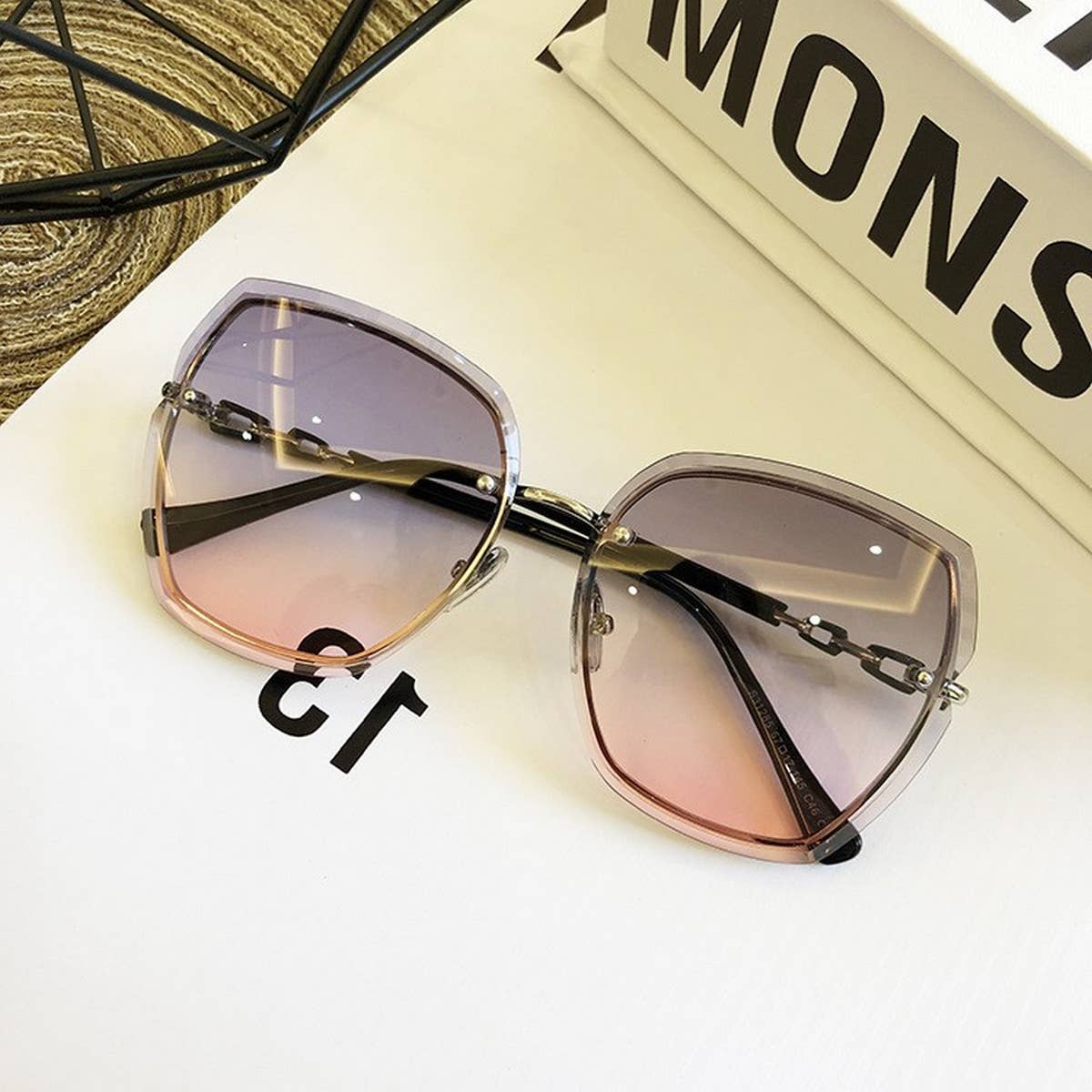 Women Retro Rimless Crystal Sunglasses_Cwasg0231