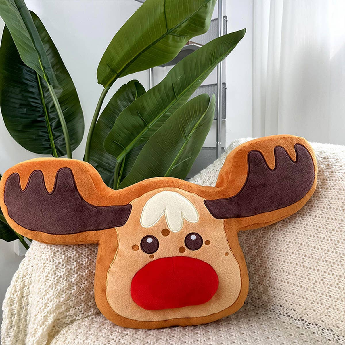 CHRISTMAS SERIES ELK PILLOW_CWMM1443