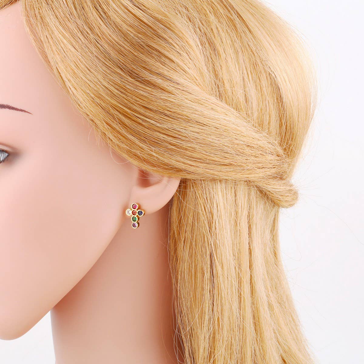 COLORED ZIRCON CROSS EARRINGS_CWAJE0987