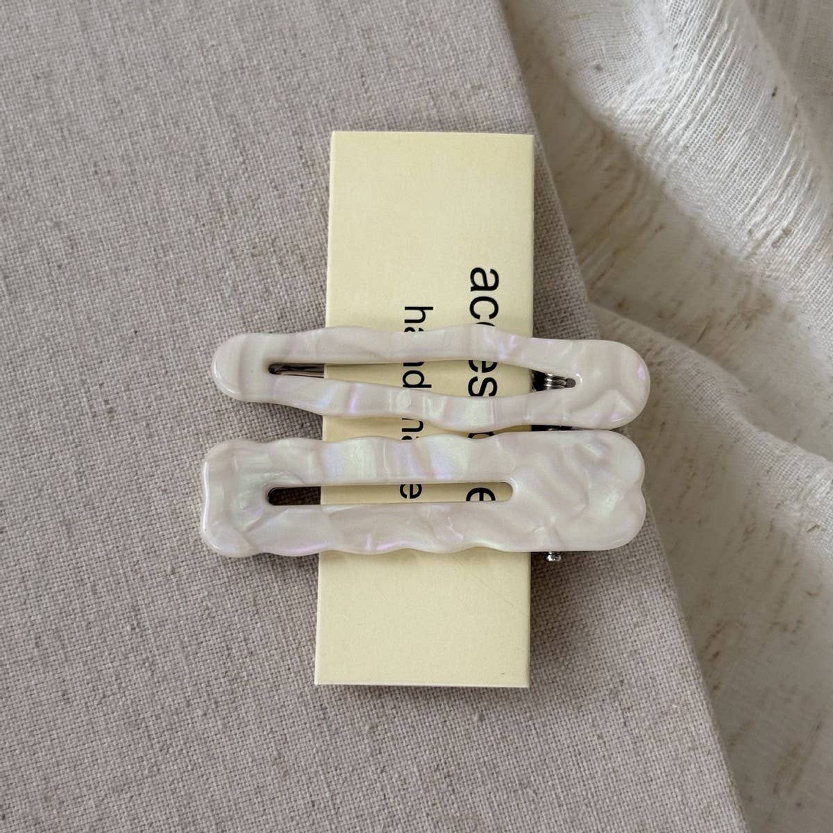 Wavy Edge Acetate Hair Clip Set Of Two_Cwaha07951