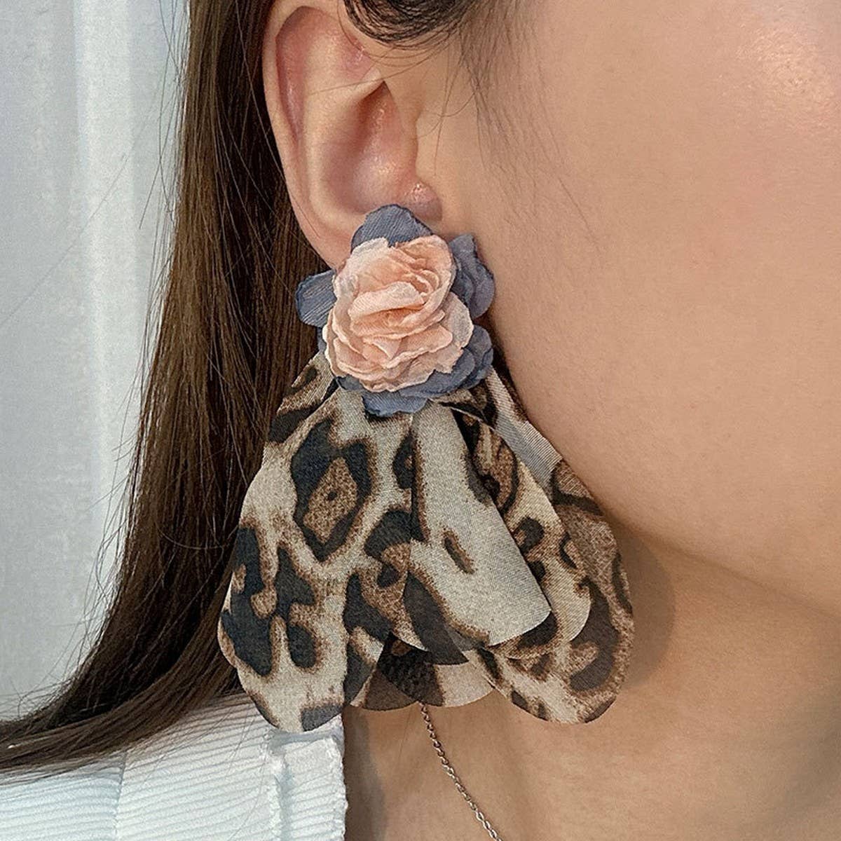 HANDMADE FABRIC FLOWER EARRINGS FRESH DESIGN_CWMM6263