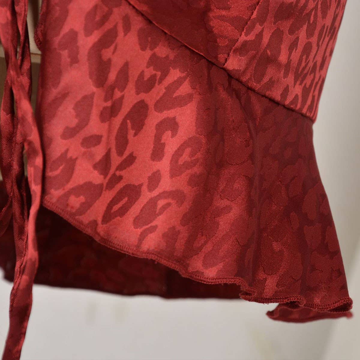 JACQUARD SATIN SKIRT HIGH WAIST ZIPPER HIP SKIRT_CWBSS0403