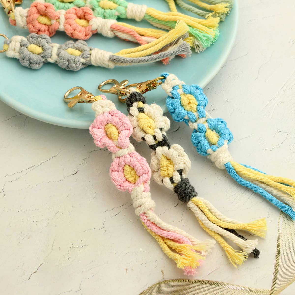 DIY HANDMADE TASSEL WOVEN KEYCHAIN_CWMM1301