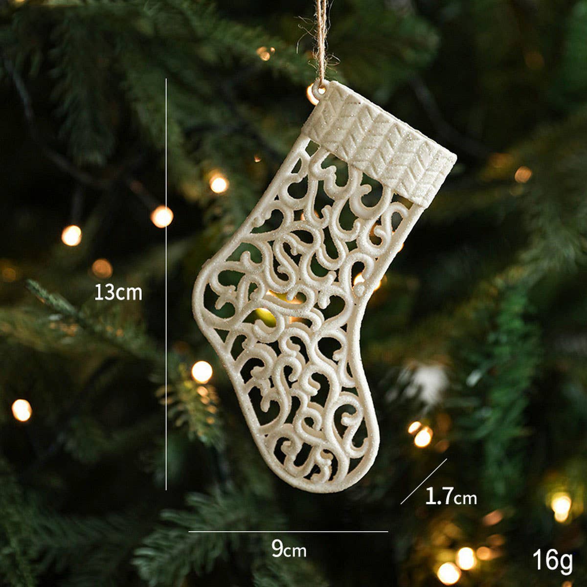 White Plastic Reindeer Star Christmas Tree_Cwmm9687