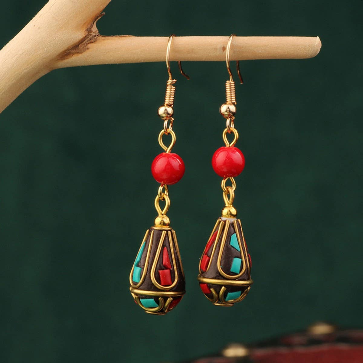 NEW NEPALESE INLAID ETHNIC GEOMETRIC EARRINGS_CWAJE3995