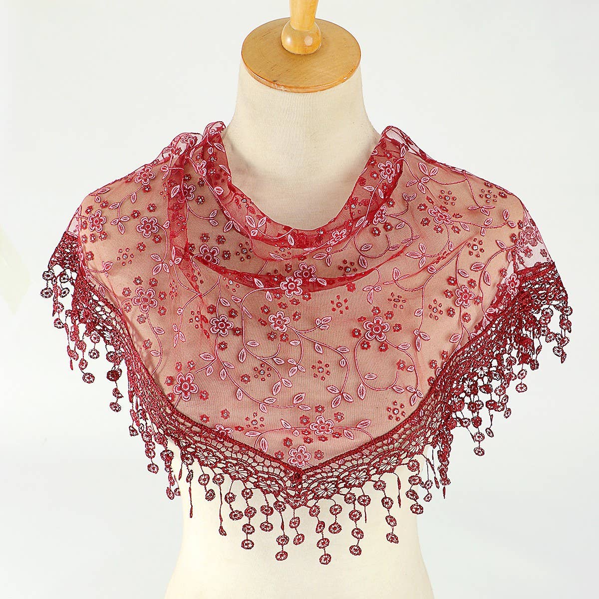 SPRING AND AUTUMN FLORAL HOLLOW LACE TRIANGLE VEIL_CWMM1984