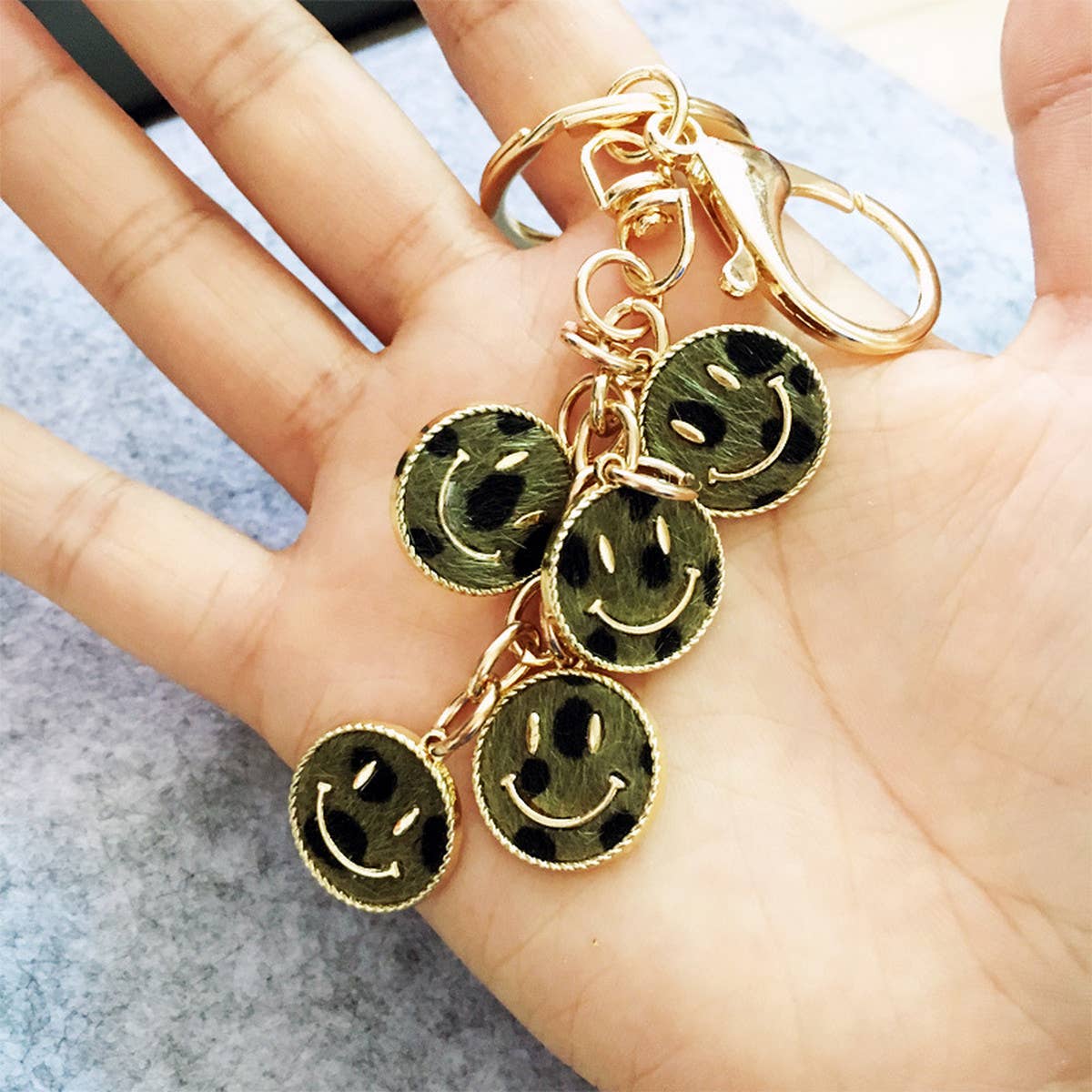 2024 NEW SMILEY FACE PENDANT KEYCHAIN_CWMM1321