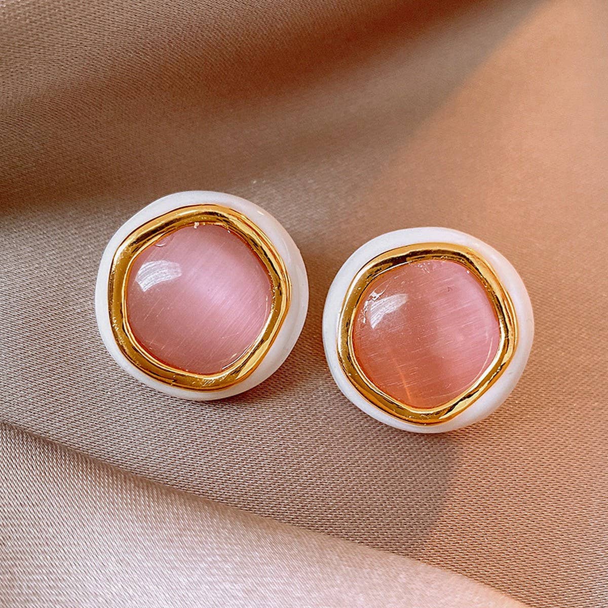 ROUND NICHE TEMPERAMENT EARRINGS_CWAJE2456