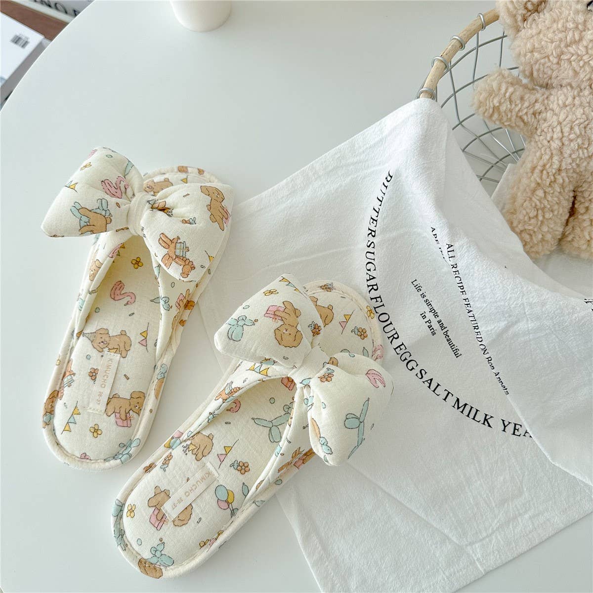 BIRTHDAY DOG BOWKNOT WOMENS HOME SLIPPERS_CWMM2971