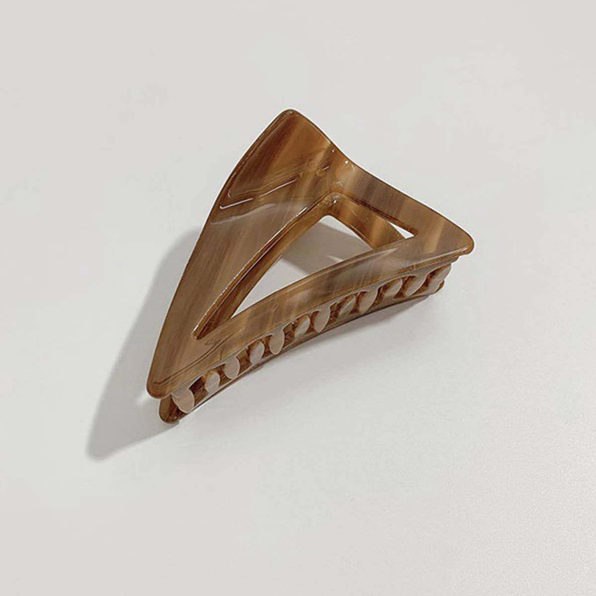 Hollow Triangle Light Luxury Temperament Hairpin