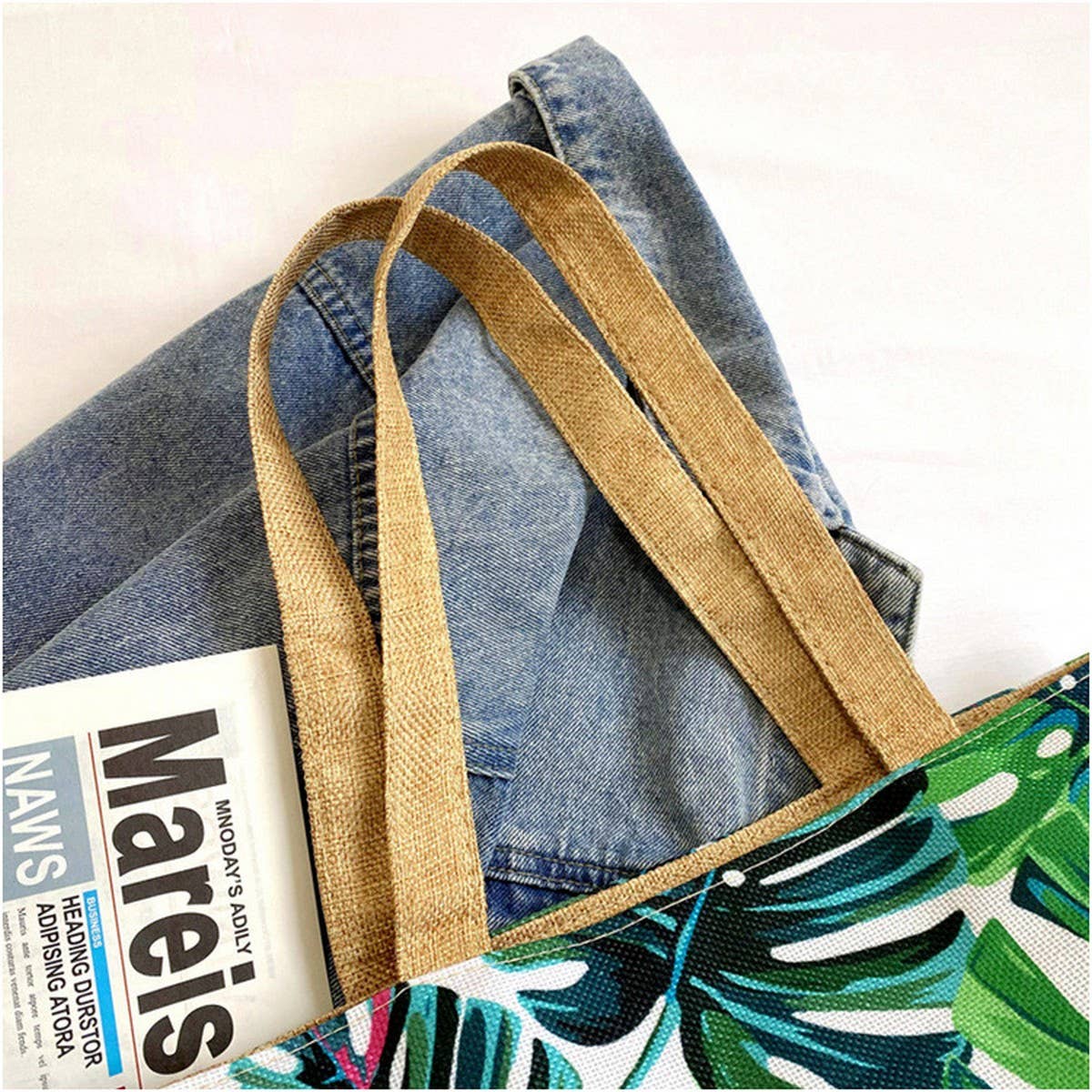 FASHIONABLE AND MINIMALIST CANVAS TOTE BAG_CWAB1671