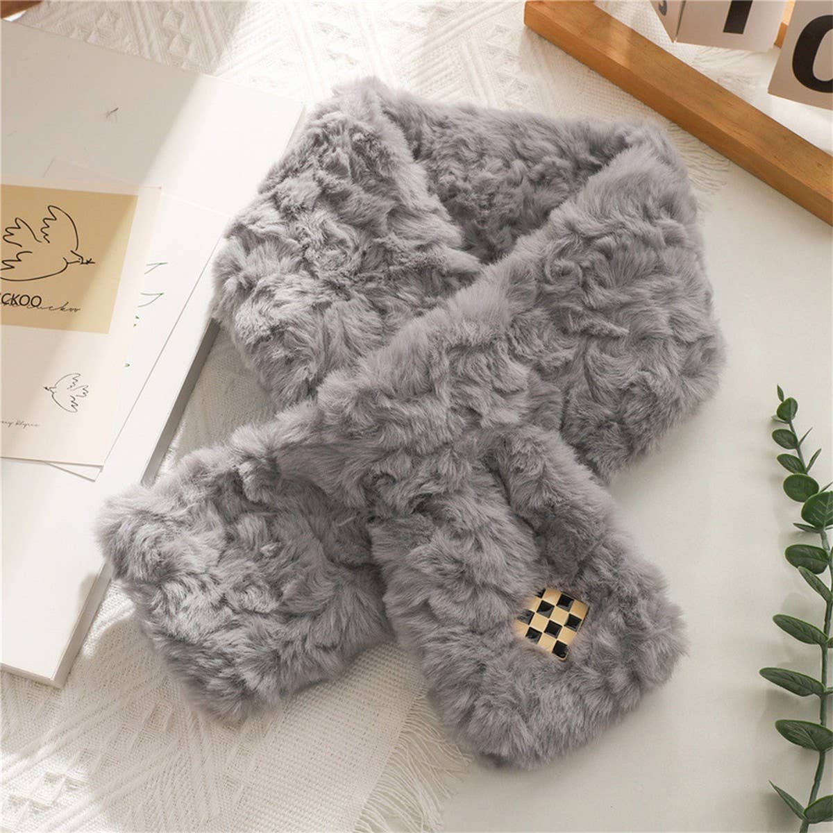 Checkered Sherpa Embossed Cross Scarf For Winter_Cwasc1254