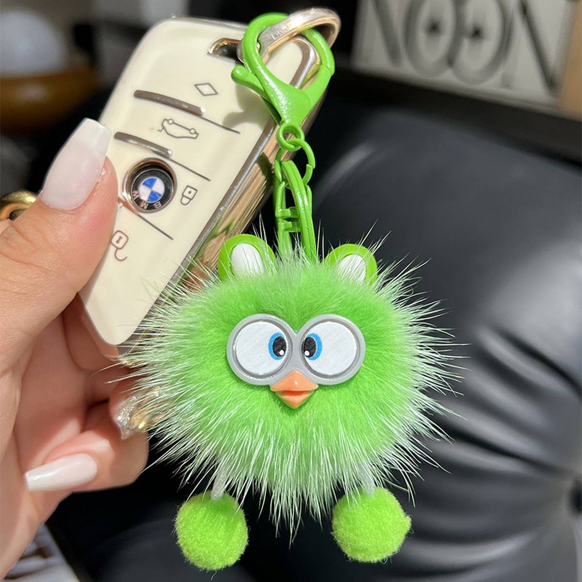 CUTE LITTLE YELLOW DUCK CAR KEYCHAIN BAG PENDANT_CWMM2550