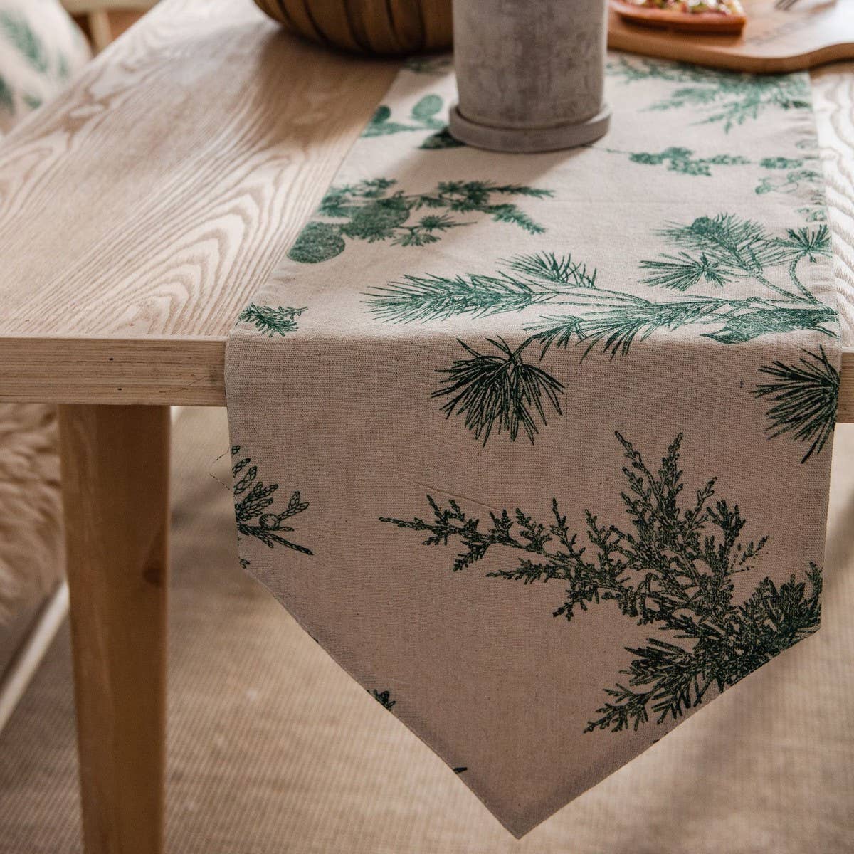 GREEN PINE CONE PRINTED FABRIC LONG TABLECLOTH_CWMM0999