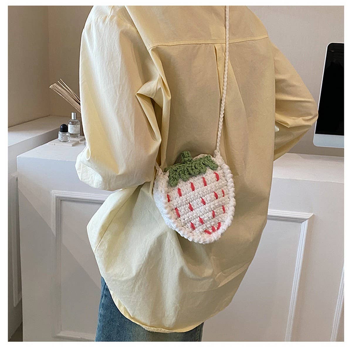 CUTE CASUAL MINI STRAWBERRY CROSSBODY BAG_CWAB2402