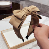 BLACK HIGH TOP BOW WIDE BRIM HEADBAND_CWAHA2562