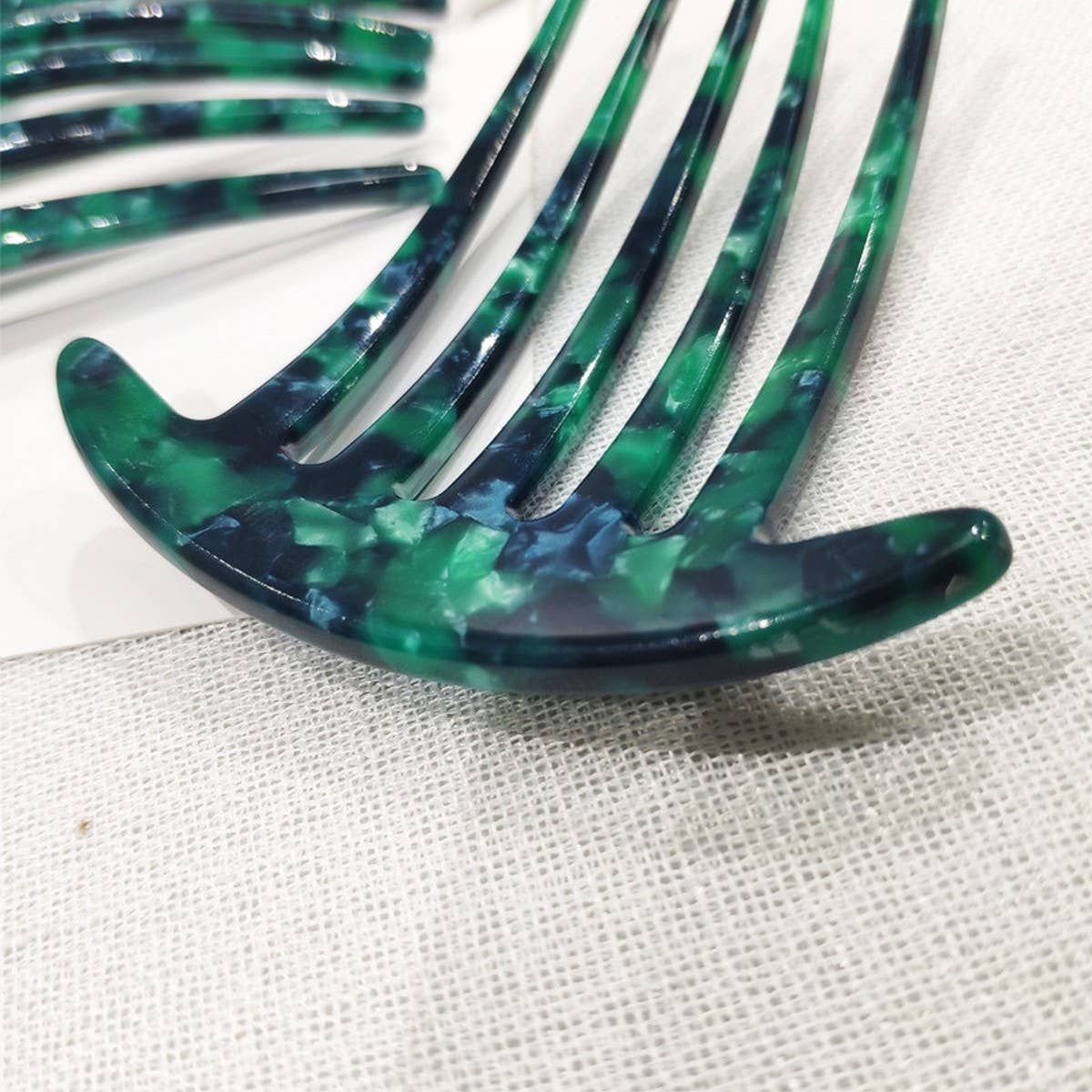 4 0 THICK PLATE FIVE TOOTH COMB ACETATE HAIRPIN_CWAHA4231