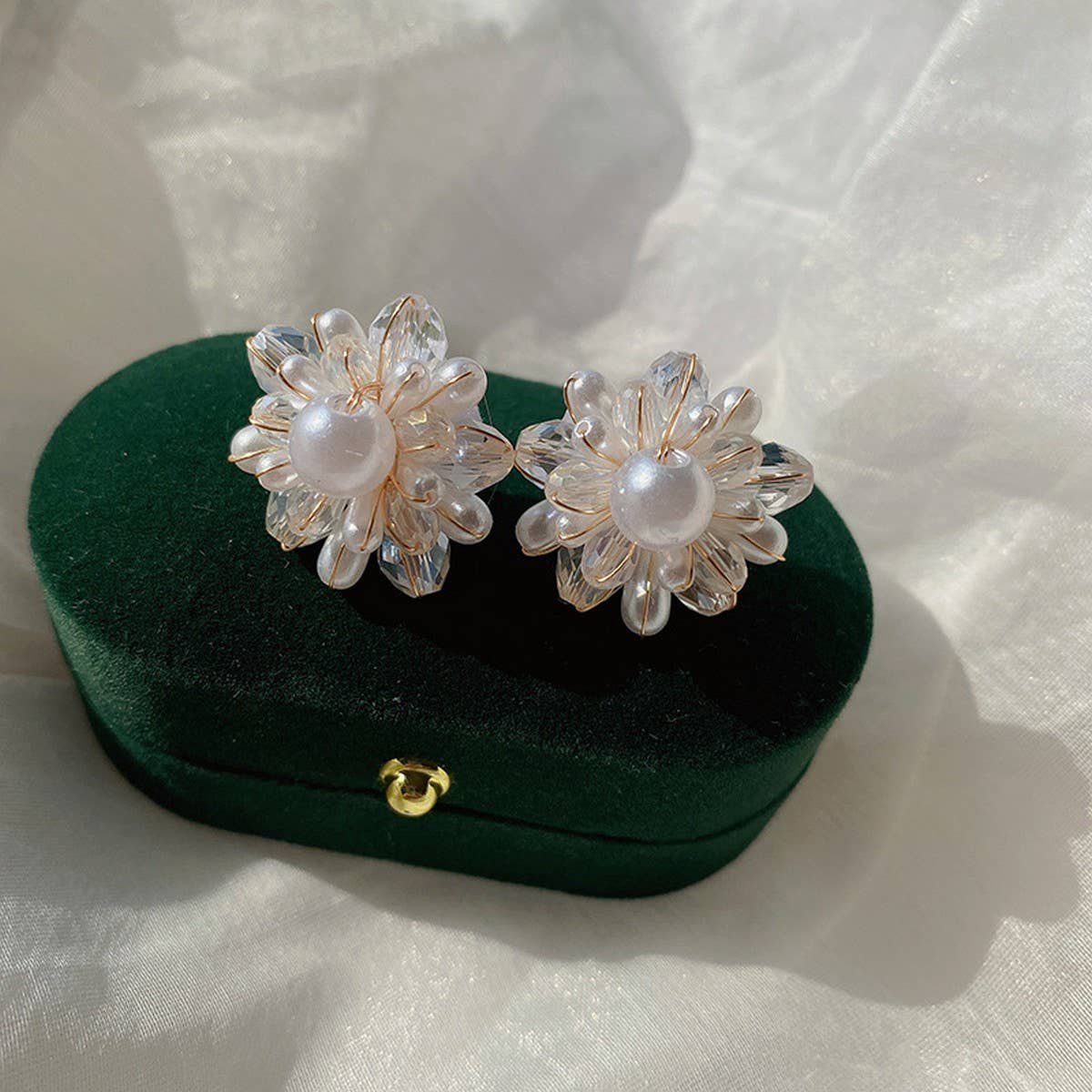FRENCH VINTAGE PEARL FLOWER EARRINGS_CWAJE2190