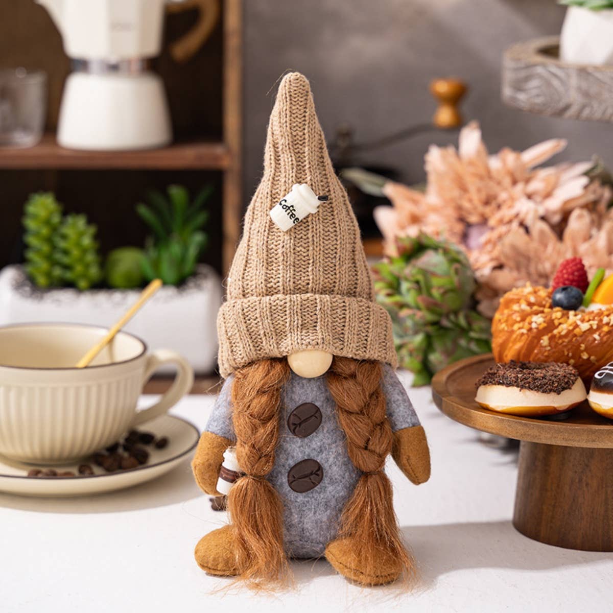 Cwasc1949_Pointy Hat Rudolph Dwarf Coffee Doll Decoration