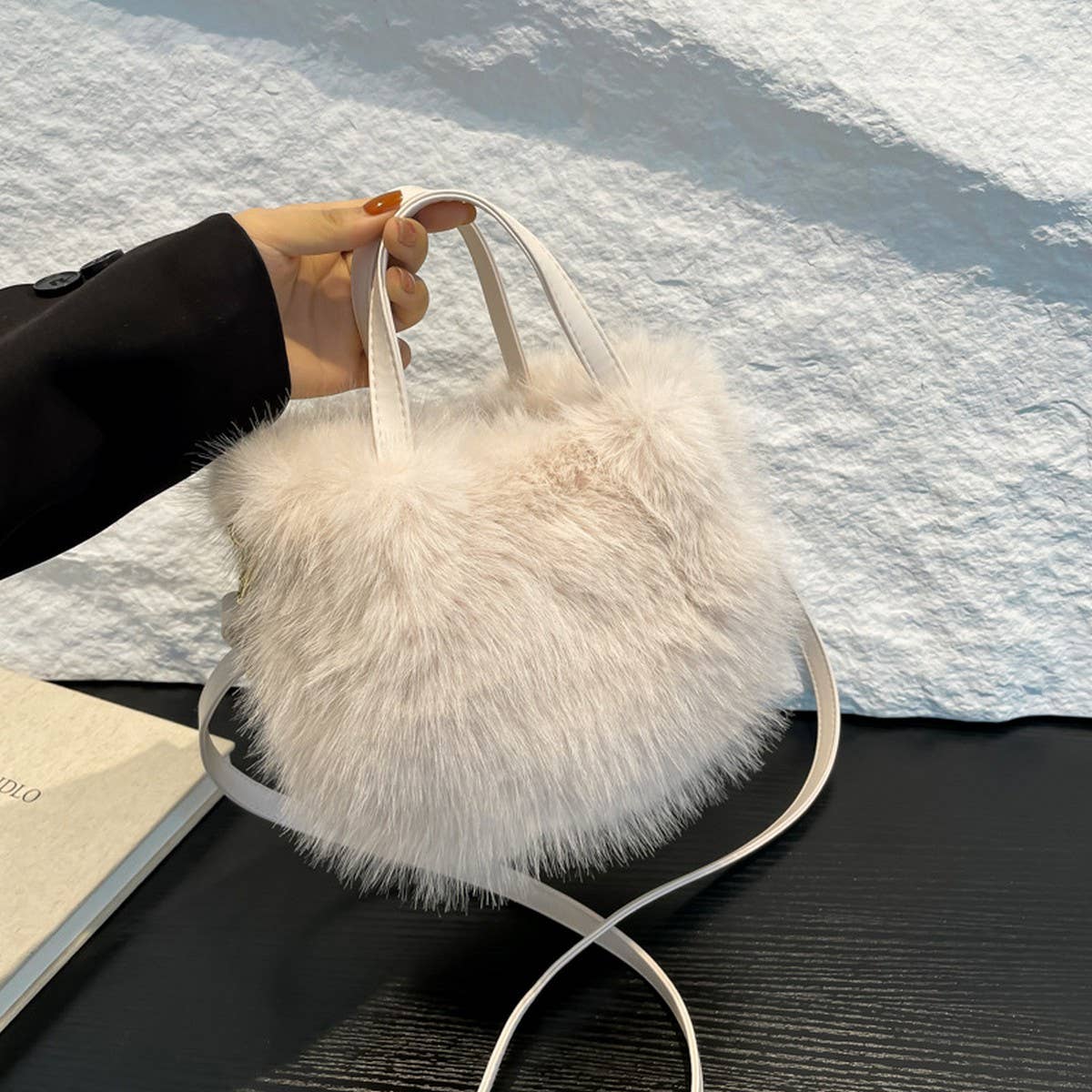 Winter Fox Fur Shoulder Crossbody Handbag Plush Bag_Cwab3974