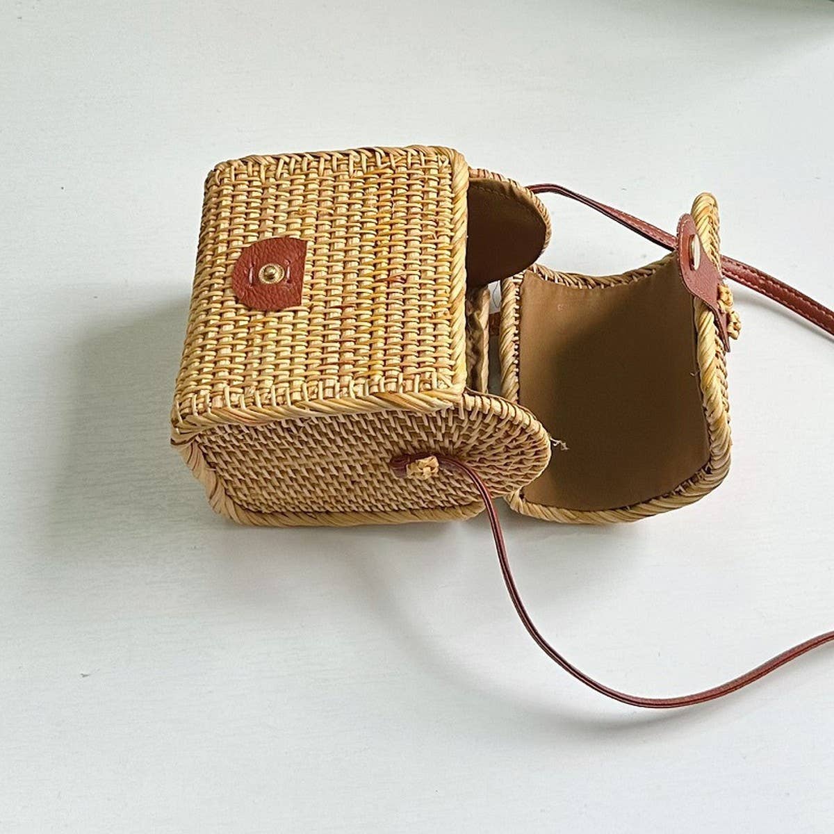 RATTAN WOVEN SMALL SQUAREBAG SHOULDER CROSSBODY BAG_CWMM4544