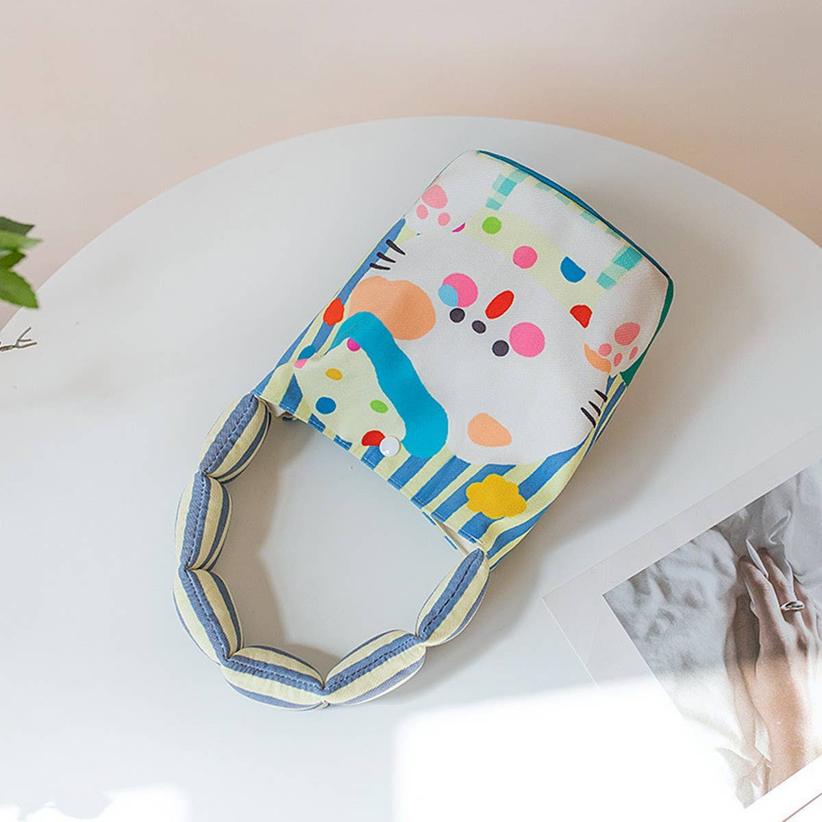 CUTE CANVAS BUCKET TOTE CROSSBODY STYLE_CWAB5597