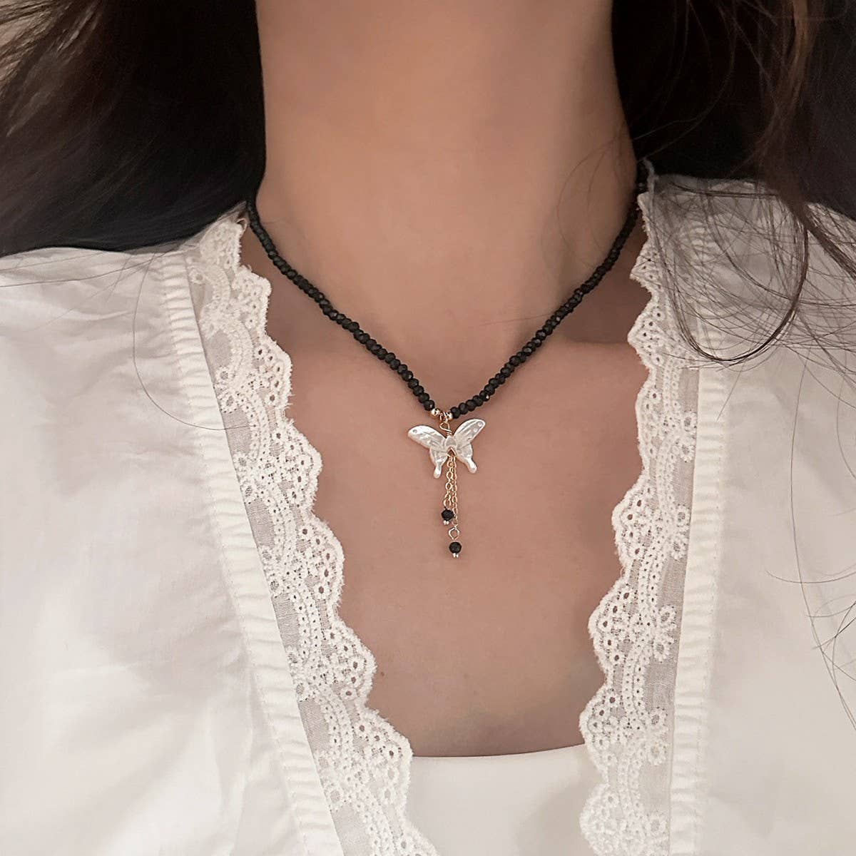 HOT GIRL STYLE BUTTERFLY BEADED NECKLACE FOR WOMEN_CWAJE3069