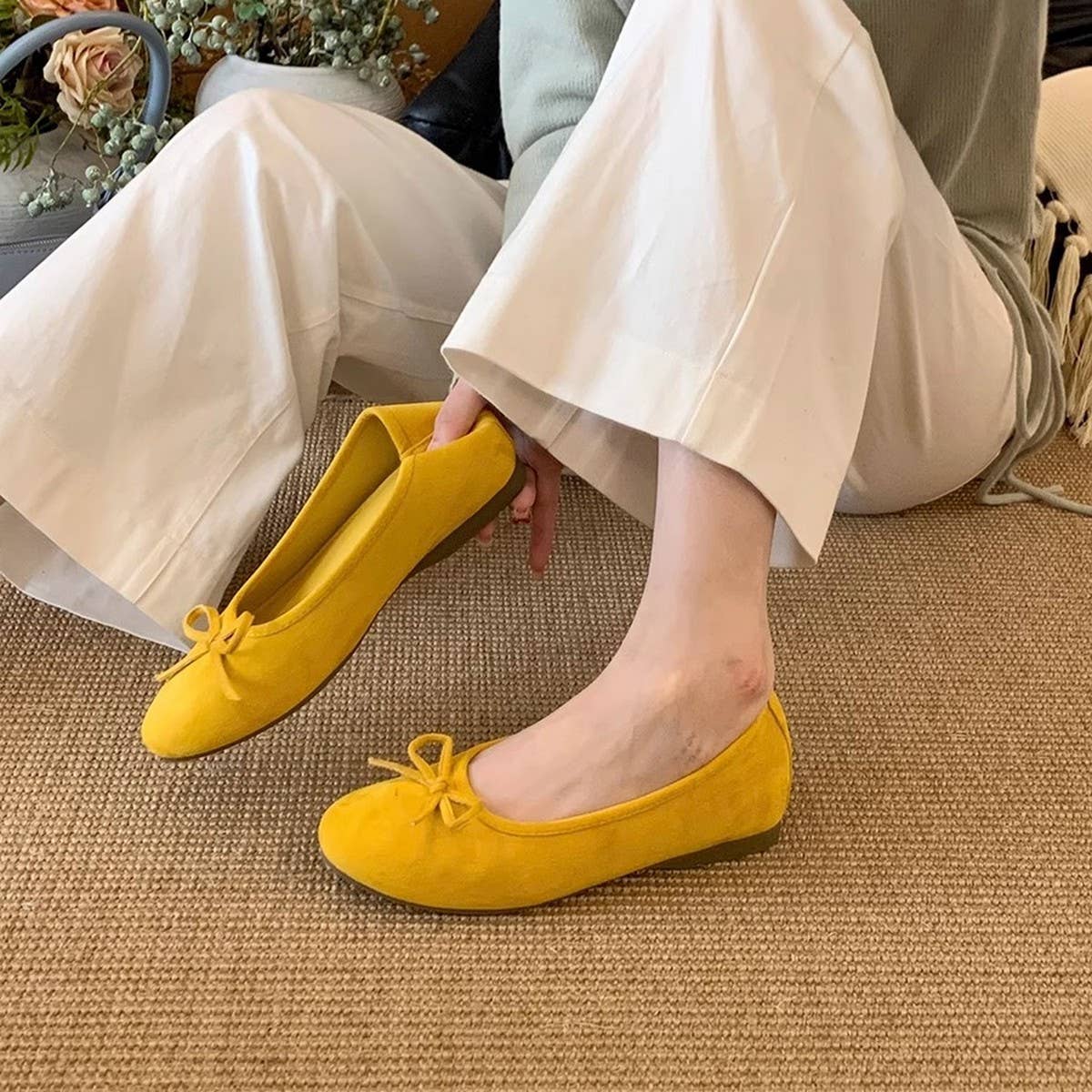 Yellow Platform Slip-On Loaf Vintage Style_Cwshf0142