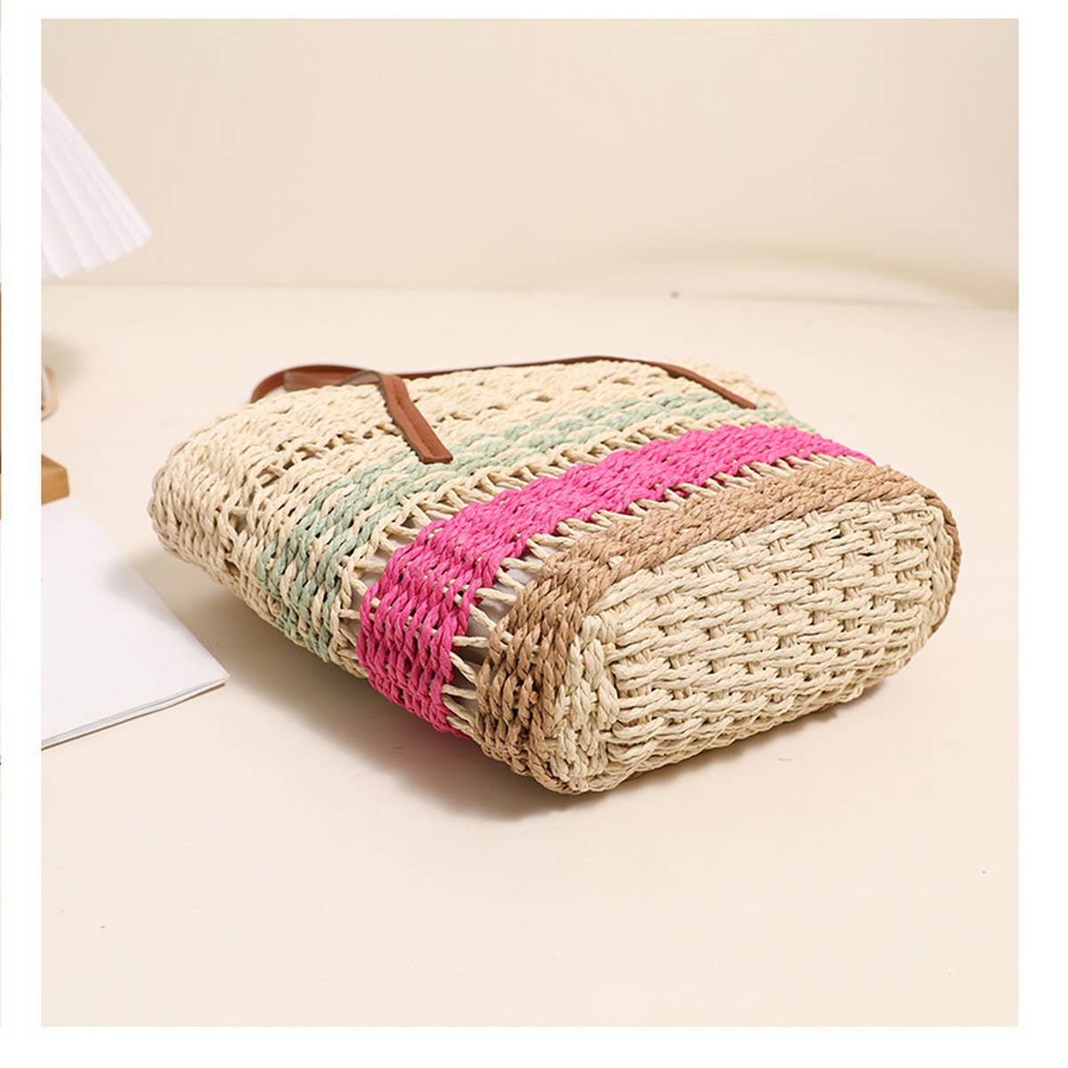 COLORFUL STRIPED SHOULDER STRAW BAG_CWAB1865