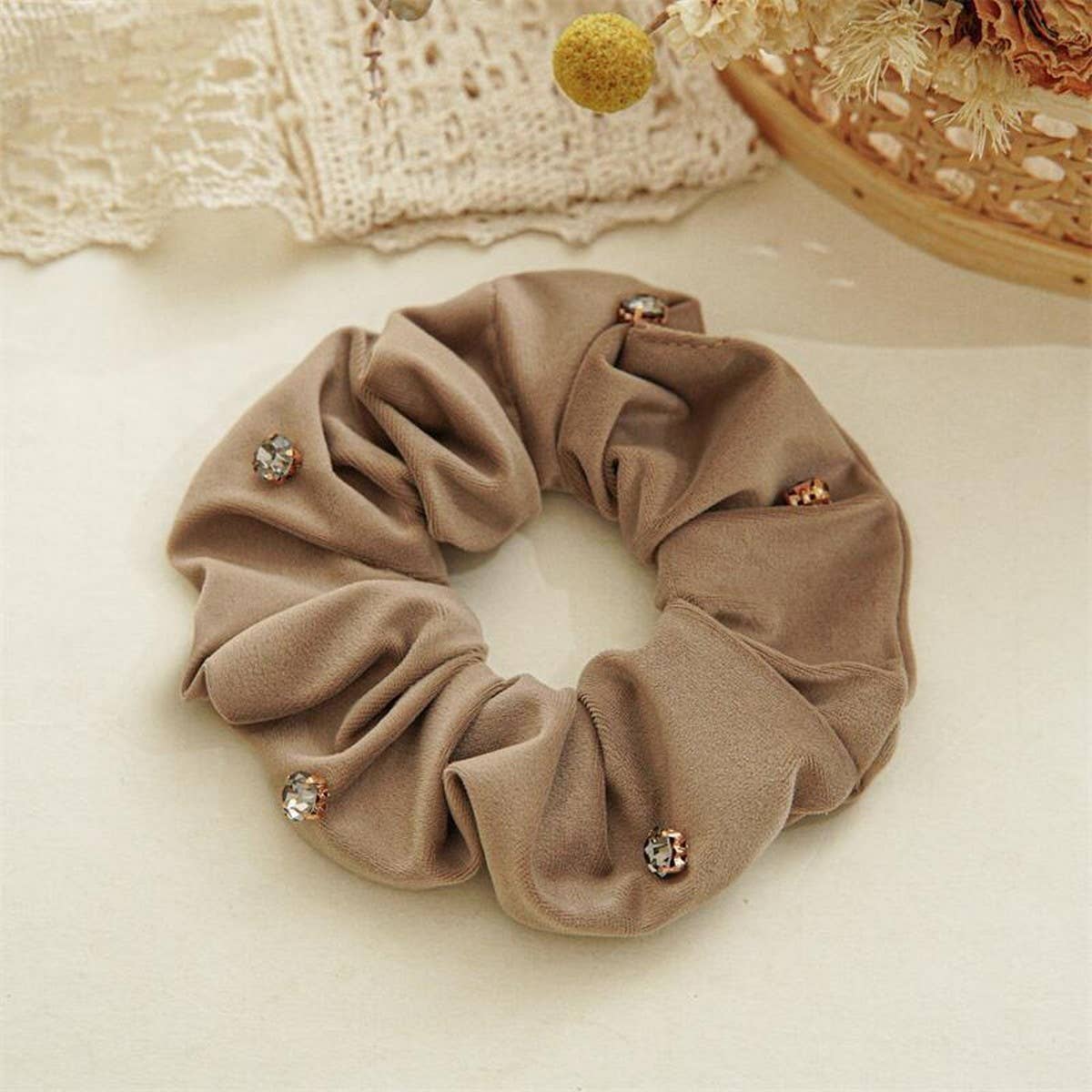 BEADED LARGE INTESTINE HAIR RING SCRUNCHIES_CWAHA2881