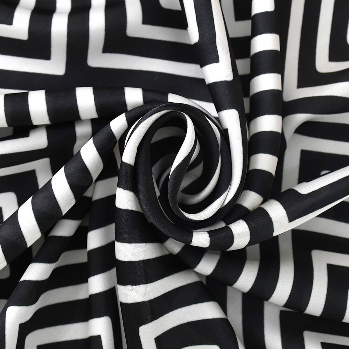 STRIPED SATIN SQUARE SCARF FOR SUN BAG WRAP_CWASC1149