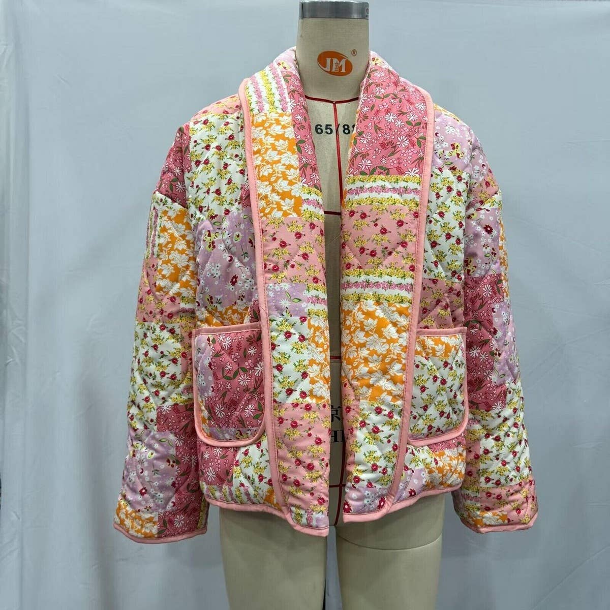 COLORBLOCK PRINT LAPEL QUILTED JACKET_CWASC2278