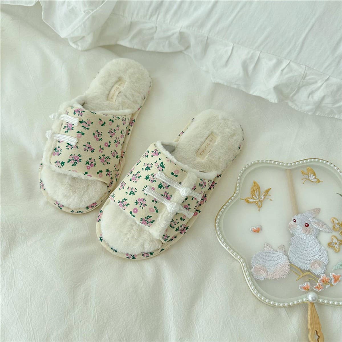 QIPAO BUTTONED WINTER OPEN TOE HOME SLIPPERS_CWMM2988