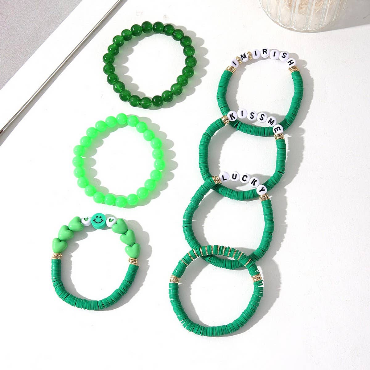 ST PATRICKS DAY GREEN SMILEY FACE BRACELET SET_CWMM3501