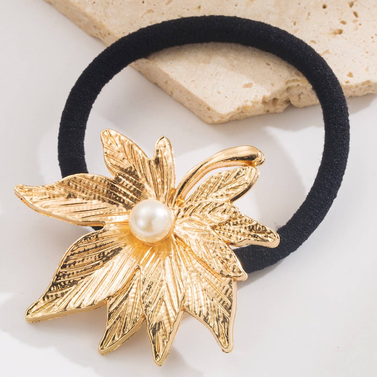 METAL LEAF FLOWER ELASTIC HAIR TIE FOR WOMEN_CWAHA6172