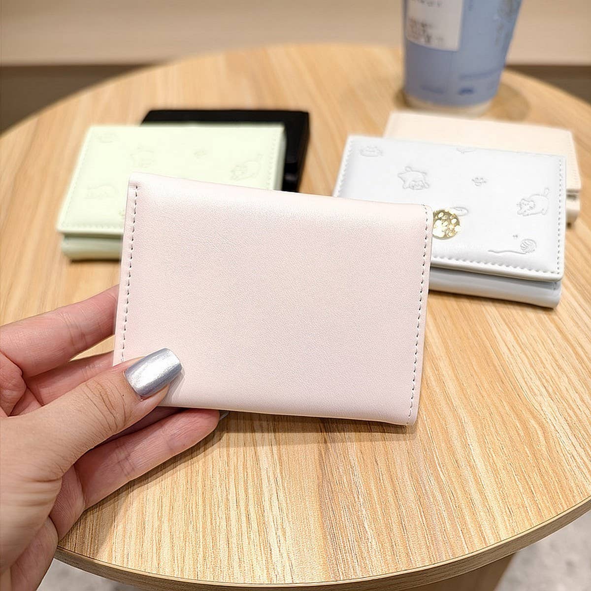 Cute Cat Embossed Mini Trifold Wallet For Students_Cwab06230