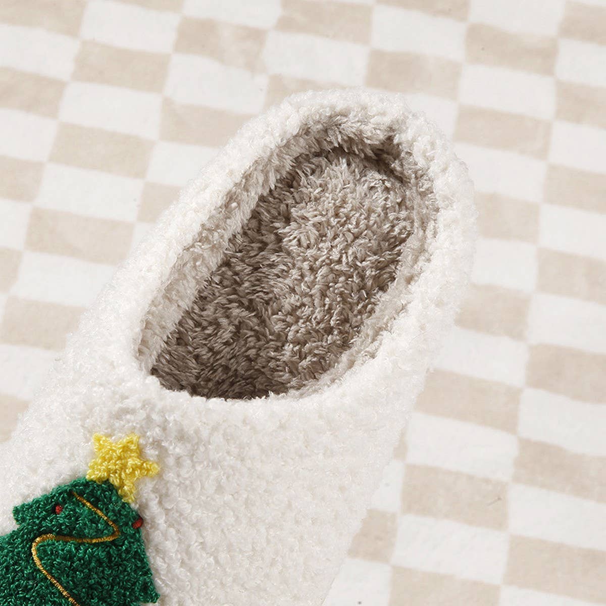 CHRISTMAS TREE WARMTH WINTER COTTON SLIPPERS_CWSHS0457