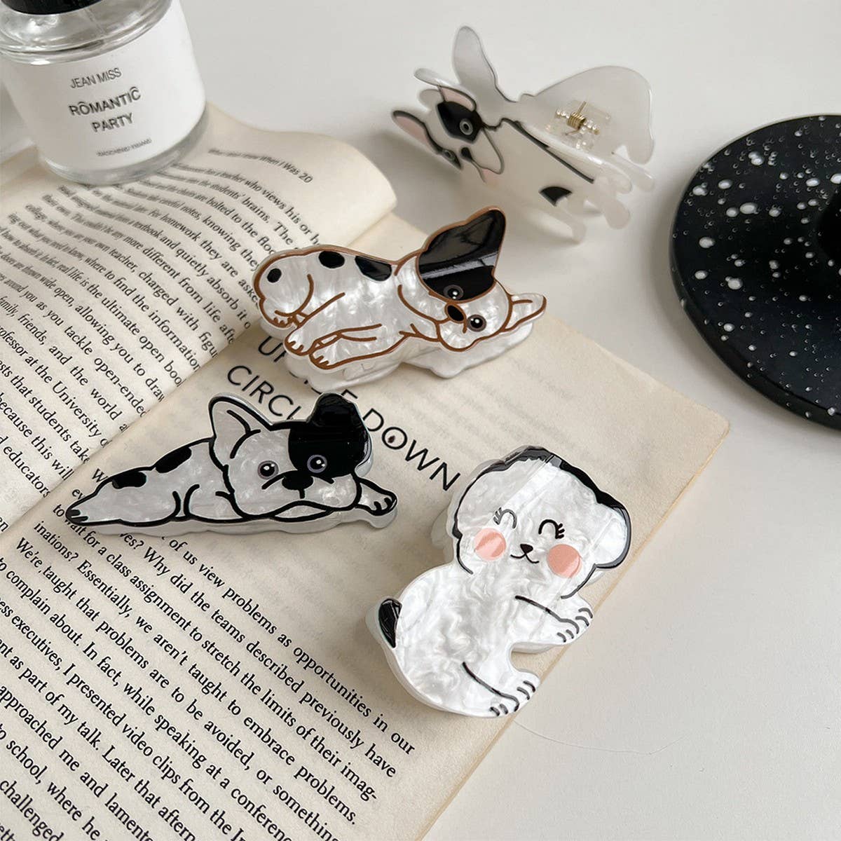 FRENCH CARTOON DOG HAIR CLAW CUTE PUPPY MINI CLIP_CWAHA5709