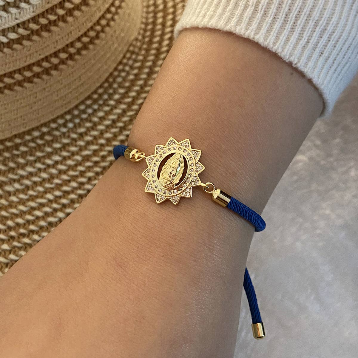 ADJUSTABLE COPPER MICRO EMBELLISHED BRACELET_CWAHA0887