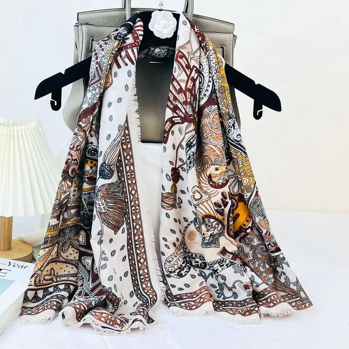 GEOMETRIC COMMUTER SCARF LARGE LIGHTWEIGHT WRAP_CWASC0911