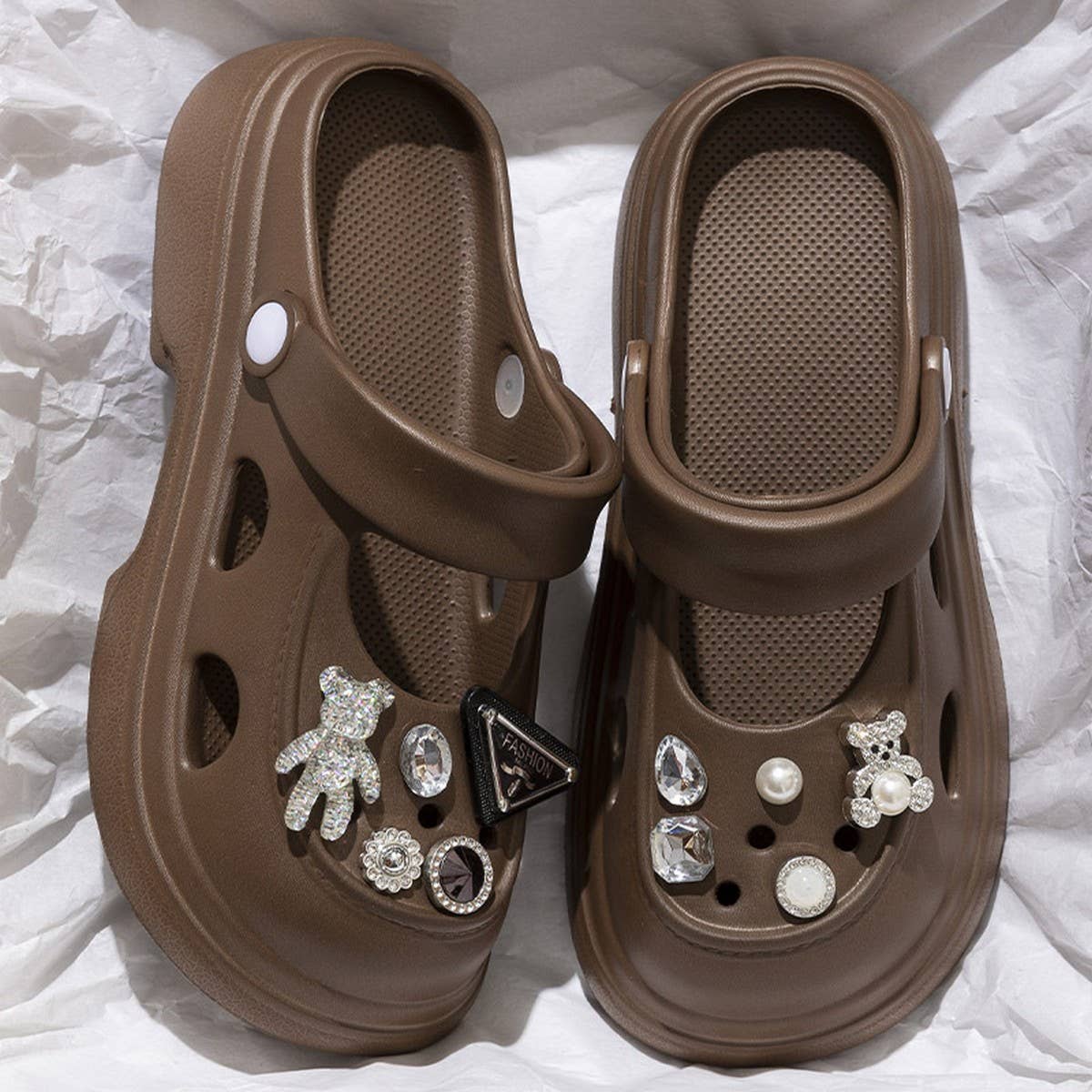 CUTE NON SLIP AND ODOR RESISTANT HOLE SANDALS_CWSHS0810