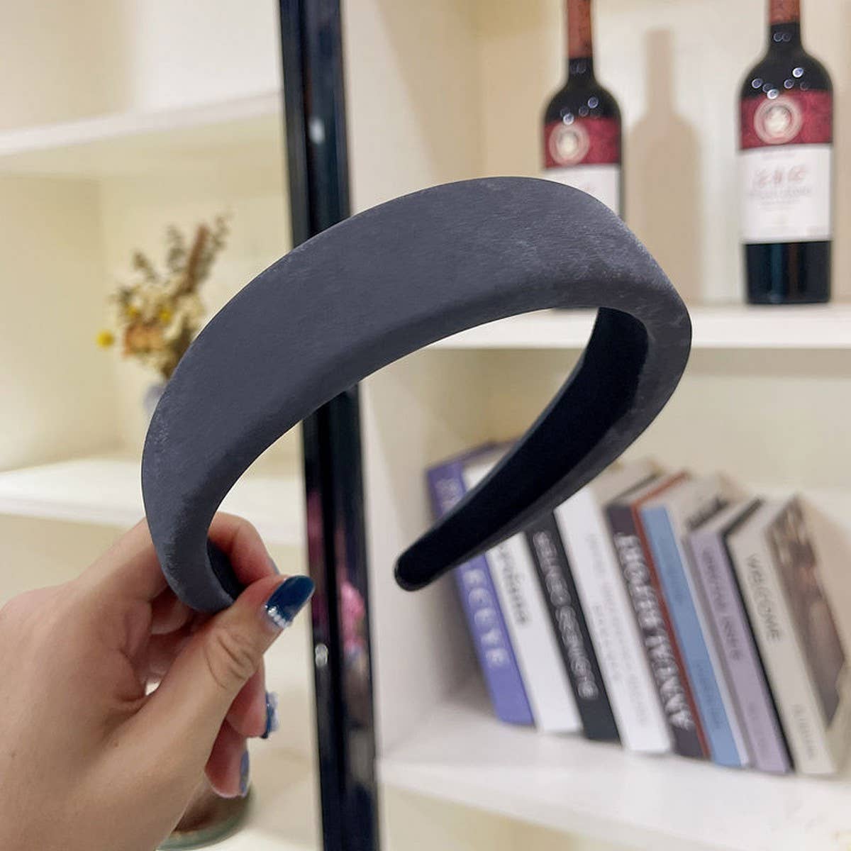 RETRO SIMPLE TEMPERAMENT HAIR PRESSING HEADBAND_CWAHA2579