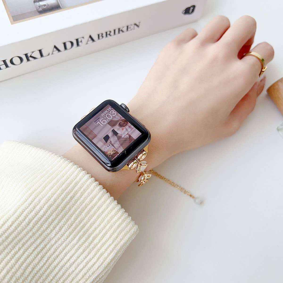 APPLE WATCH 9 CATS EYE METAL BRACELET STRAP_CWWW0064