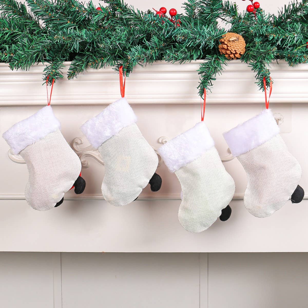 CHRISTMAS CARTOON PLUSH DOLL SOCKS CANDY GIFT BAG_CWMS1441
