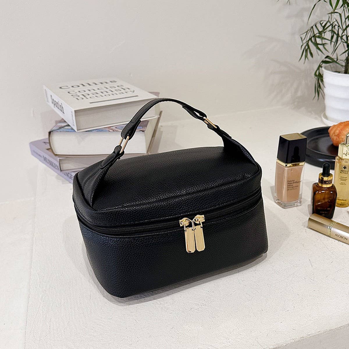 NEW CREATIVE LYCHEE PATTERN COSMETIC BAG_CWAB4461