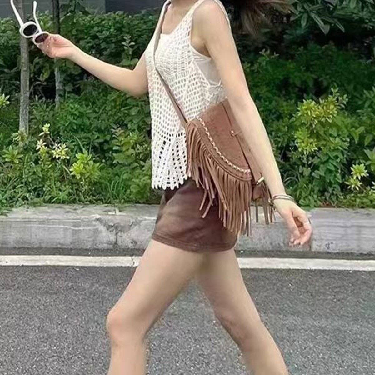 FAUX SUEDE TASSEL BAG SHOULDER CROSSBODY BAG_CWAB4123