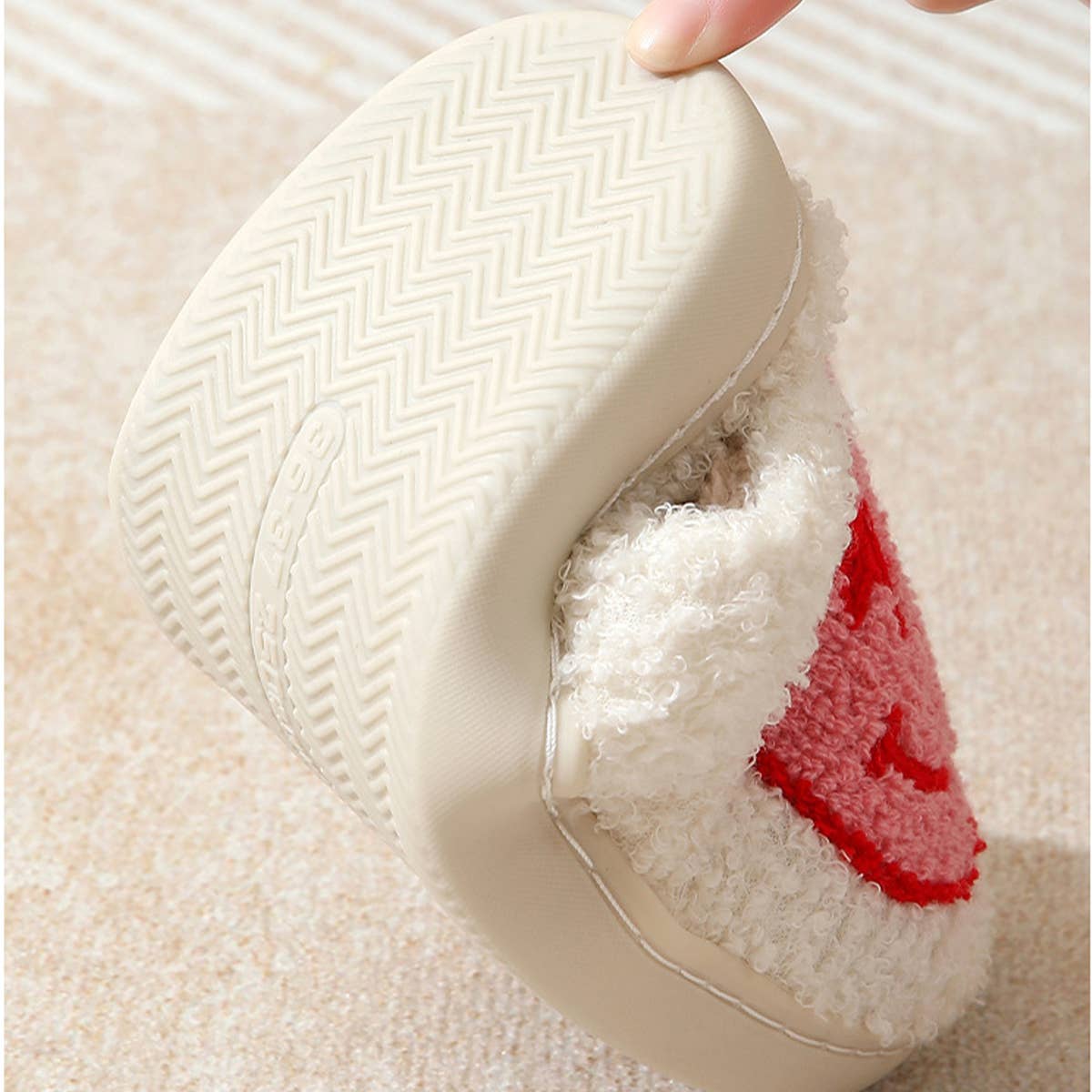 THUNDER EYE SMILING FACE LEOPARD PLUSH SLIPPERS_CWSHS0264